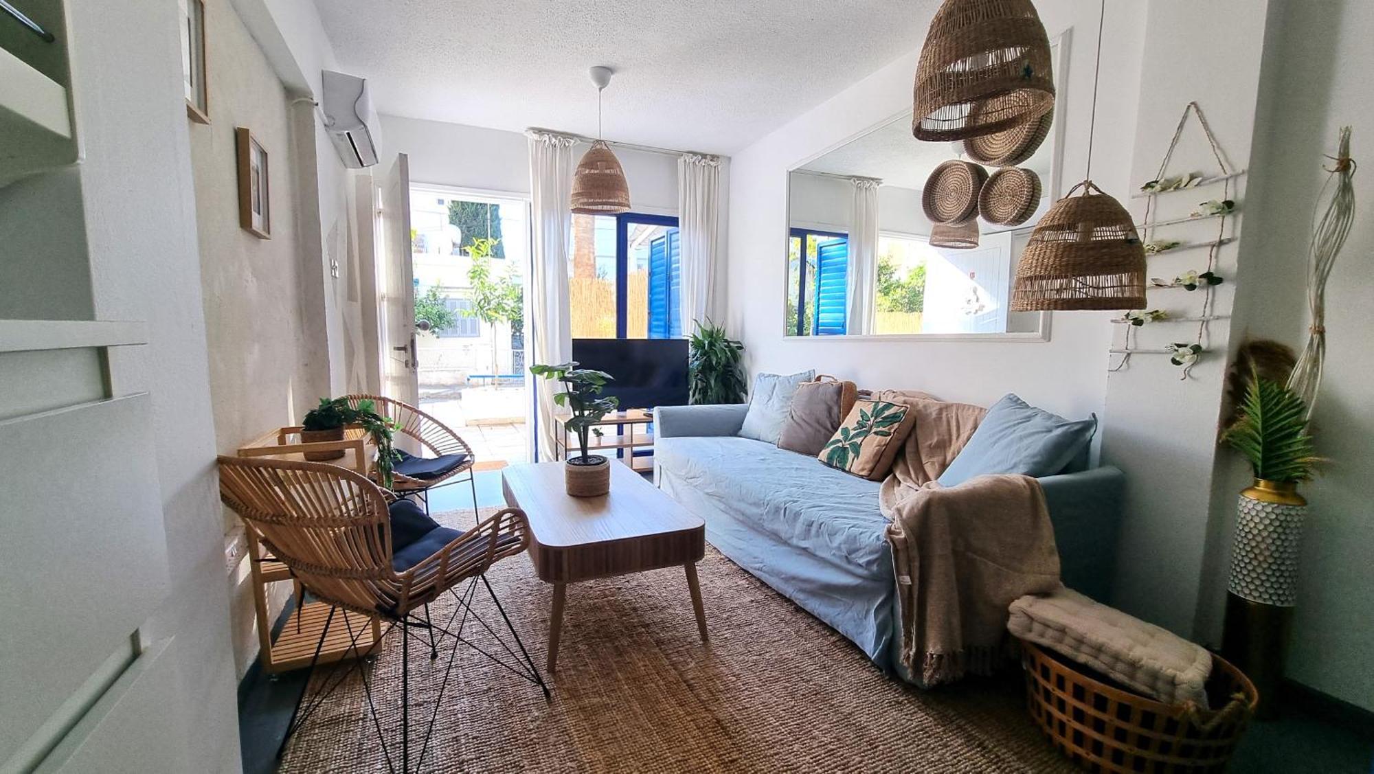 Apartment Boho Greek Haven With Orange Grove Views Near Larnaca
